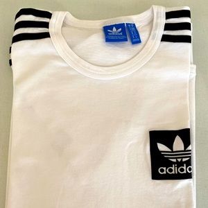 Adidas unisex sport T shirt